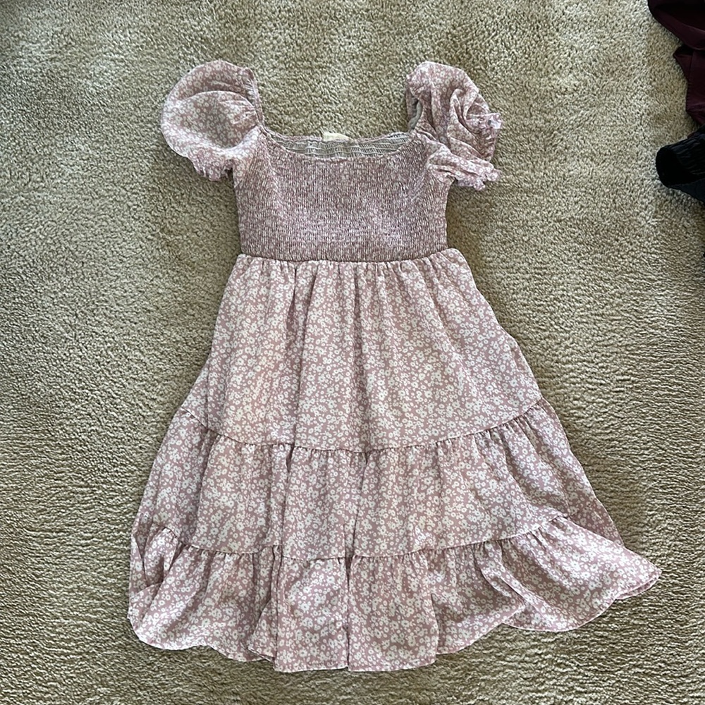 Altar’d State Pink and white floral dress